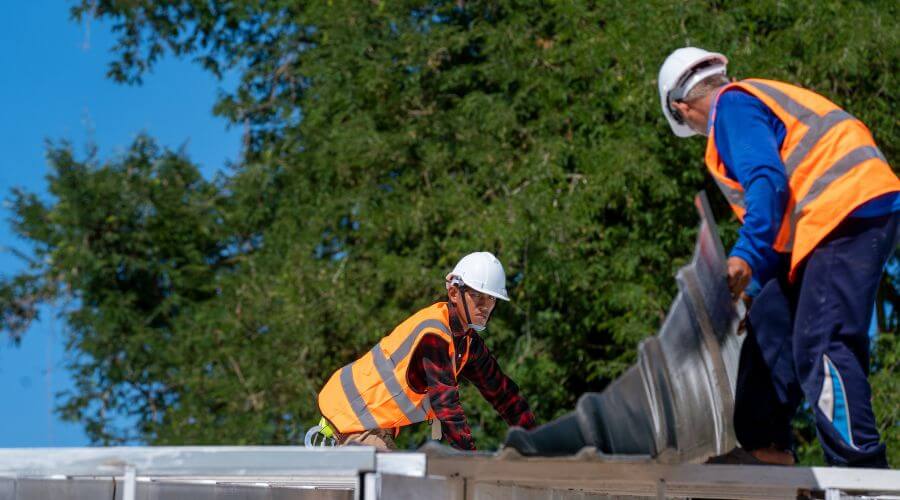 Professional residential roofers in Charleston, ME